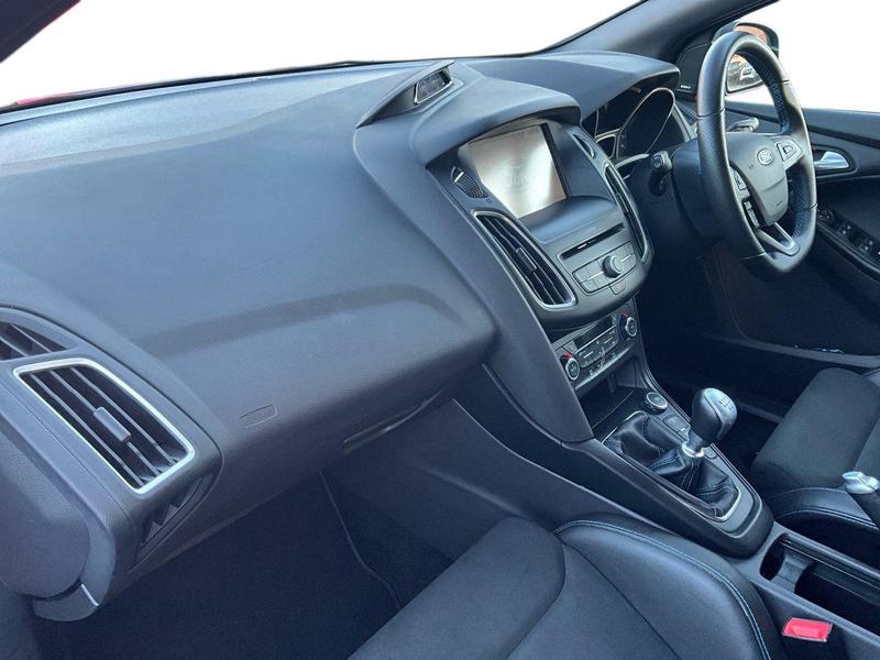 Used Ford Focus 2016 for sale - 77367620: Photo 16