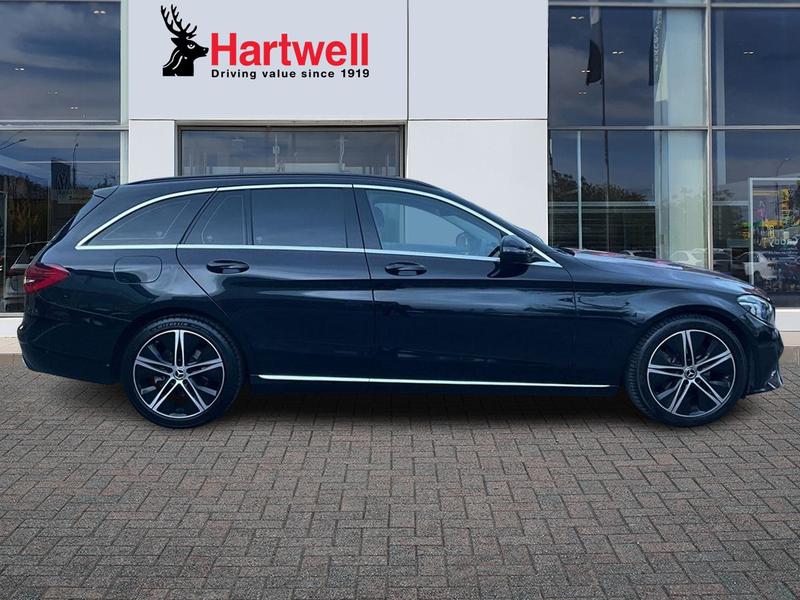 Used Mercedes-Benz C Class 2020 for sale - 76748184: Photo 2