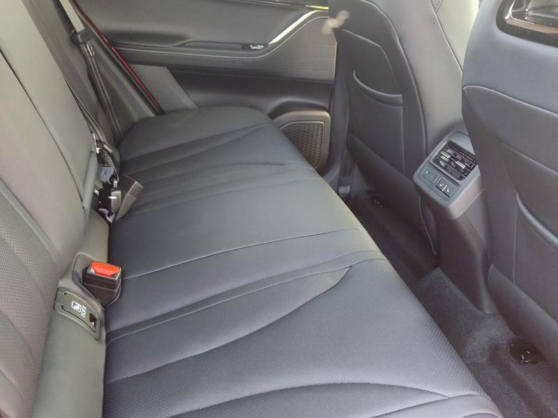 Used Omoda OMODA E5 2025 for sale - 76748201: Photo 18