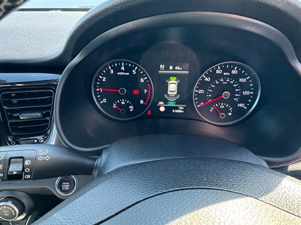 Used Kia Stonic 2022 for sale - 74529891: Photo 13