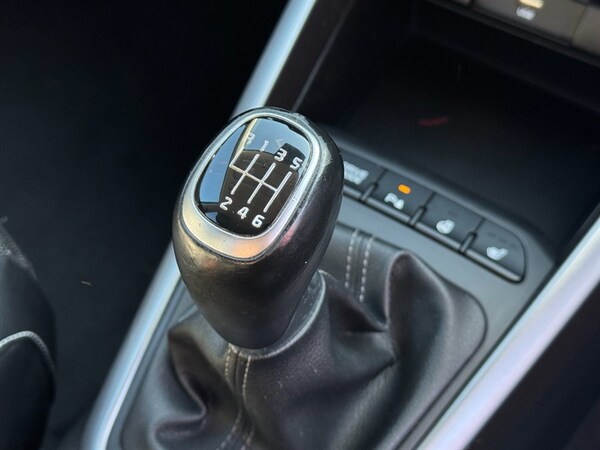 Used Kia Stonic 2022 for sale - 74529891: Photo 20