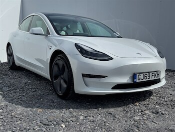 Used Tesla Model 3 2019 for sale - 79130082: Photo
