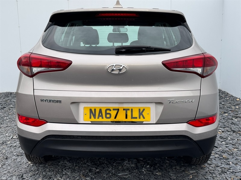 Used Hyundai TUCSON 2017 for sale - 76081531: Photo 8