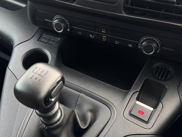 Used Peugeot Partner 2023 for sale - 76081522: Photo 16