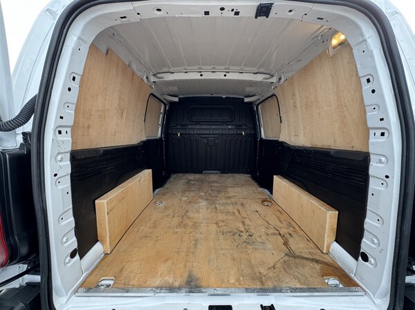 Used Peugeot Partner 2023 for sale - 76081522: Photo 23