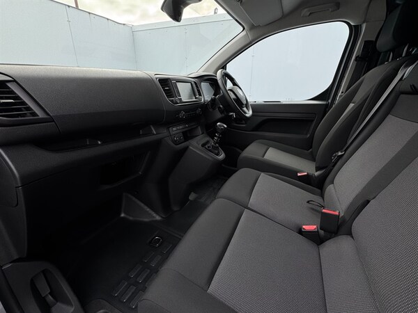 Used Vauxhall Vivaro 2024 for sale - 76163799: Photo 12