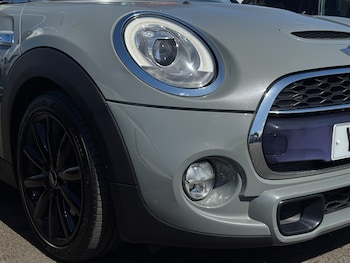 Used MINI Hatch 2017 for sale - 79090774: Photo