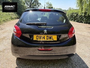 Used Peugeot 208 2014 for sale - 78954050: Photo