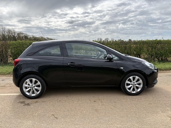 Used Vauxhall Corsa 2017 for sale - 78643995: Photo