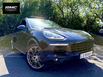 Used Porsche Cayenne 2016 for sale - 78644017: Photo