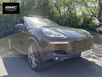 Used Porsche Cayenne 2016 for sale - 78644017: Photo