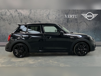 Used MINI Hatch 2022 for sale - 78800679: Photo