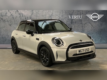 2021 (71) - 1.5 Cooper Classic 5dr