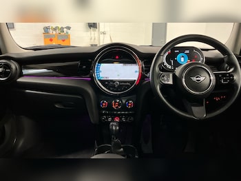 Used MINI Hatch 2021 for sale - 76979320: Photo