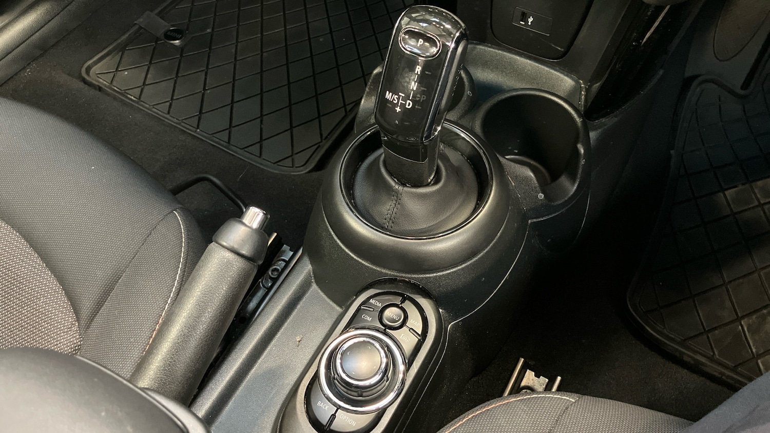 Used MINI Convertible 2022 for sale - 76946743: Photo 10