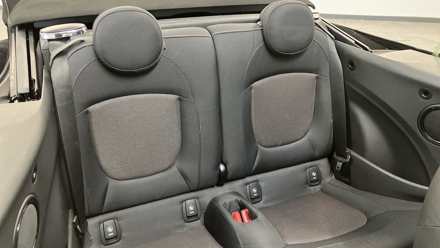 Used MINI Convertible 2022 for sale - 76946743: Photo 12