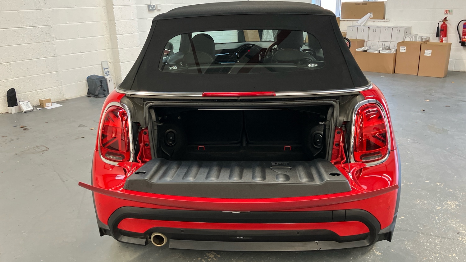 Used MINI Convertible 2022 for sale - 76946743: Photo 30