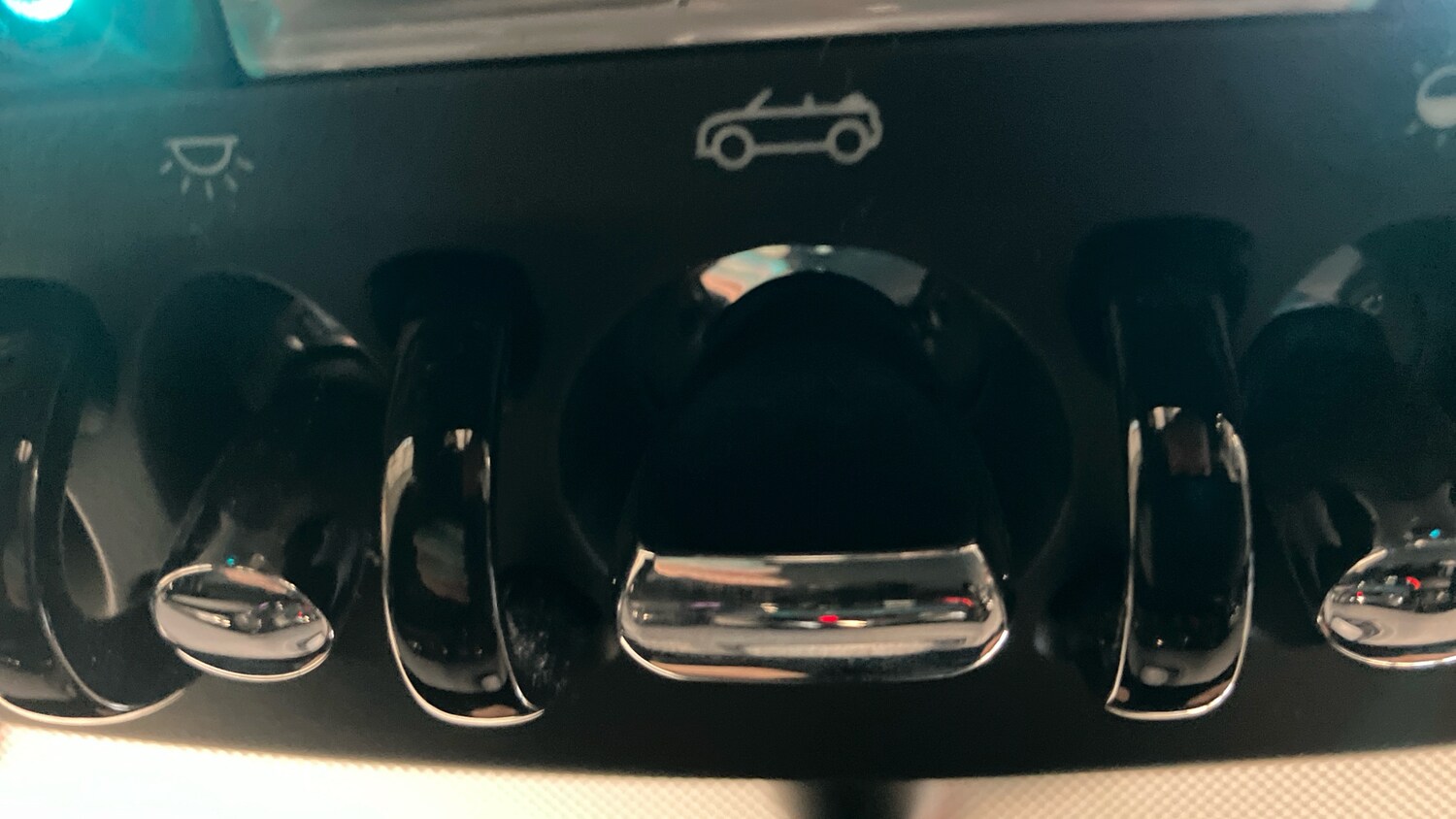 Used MINI Convertible 2022 for sale - 76946743: Photo 45