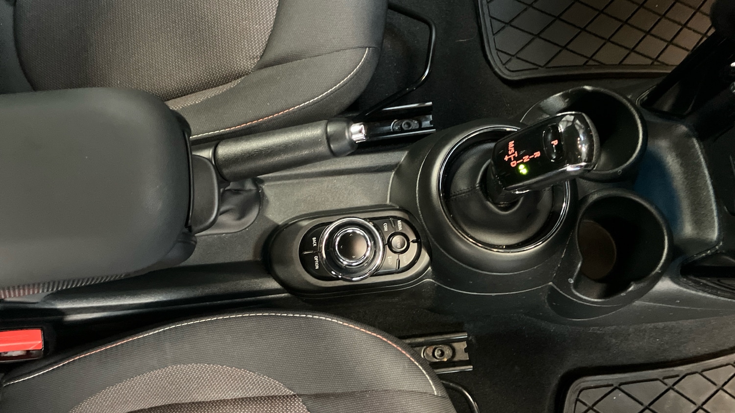 Used MINI Convertible 2022 for sale - 76946743: Photo 54