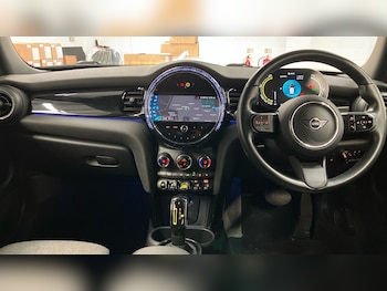 Used MINI Hatch 2022 for sale - 77460213: Photo