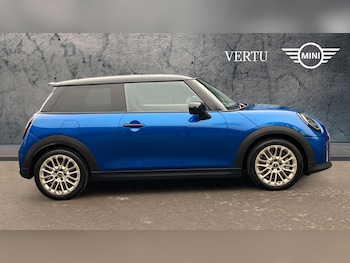 Used MINI Hatch 2024 for sale - 77779050: Photo