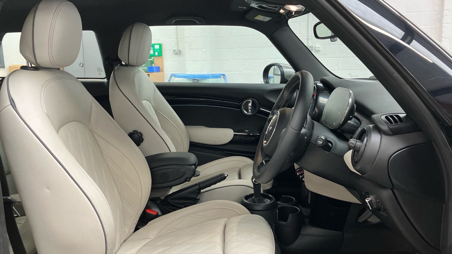 Used MINI Hatch 2022 for sale - 78190109: Photo 11