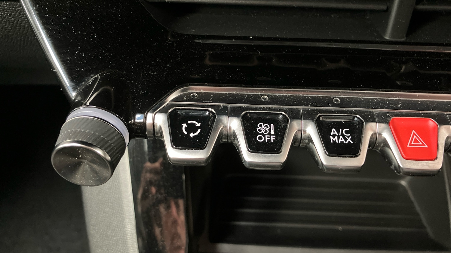 Used Peugeot 208 2022 for sale - 76164415: Photo 45