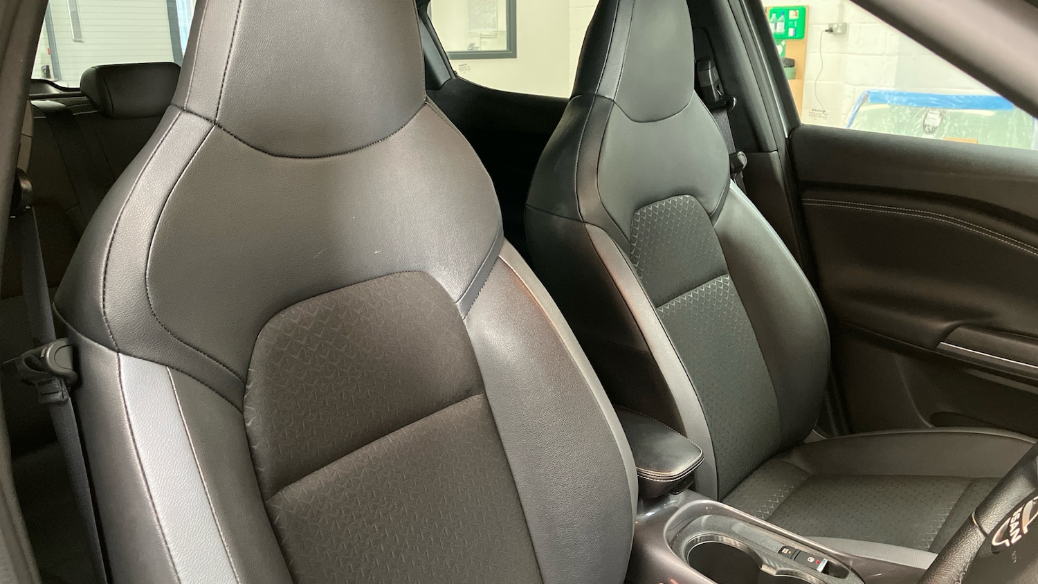 Used Nissan Juke 2023 for sale - 76960652: Photo 41