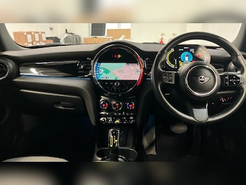 Used MINI Hatch 2022 for sale - 77677002: Photo