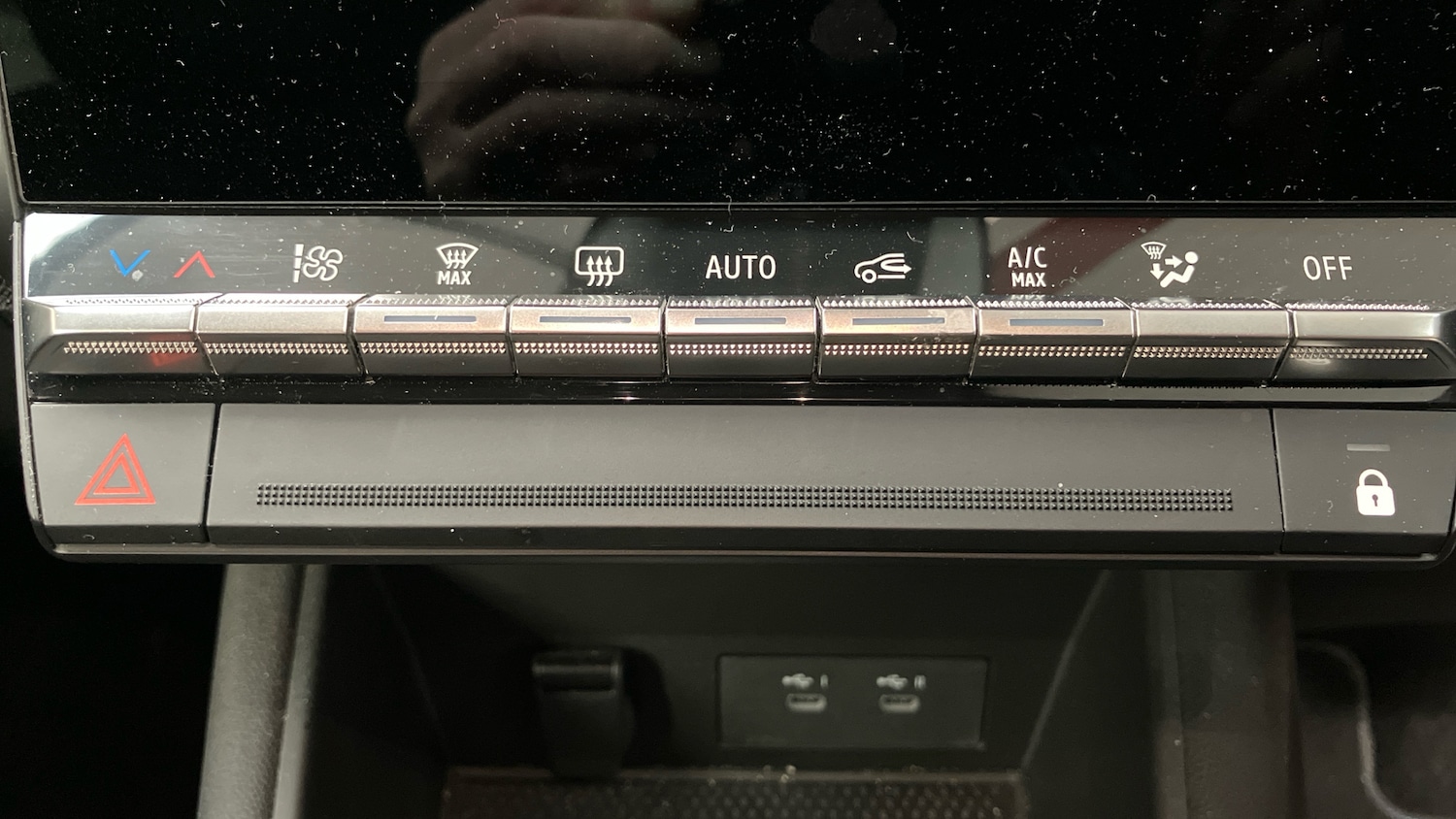 Used Renault Captur 2024 for sale - 76722703: Photo 19