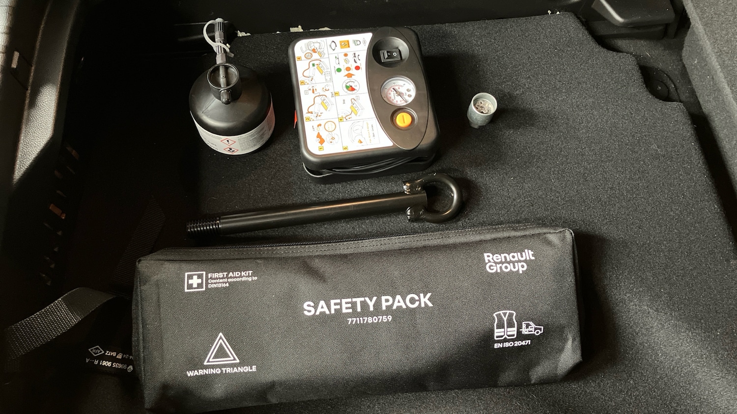 Used Renault Captur 2024 for sale - 76722703: Photo 32