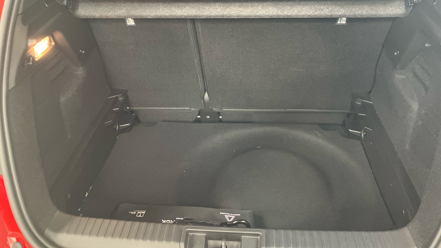 Used Renault Captur 2024 for sale - 76722703: Photo 33