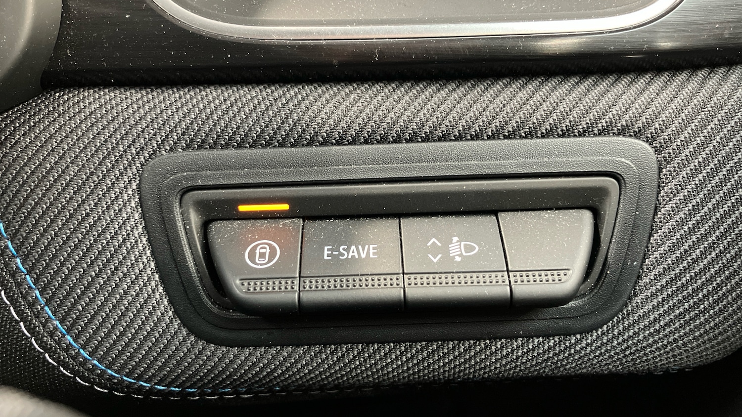 Used Renault Captur 2024 for sale - 76722703: Photo 49