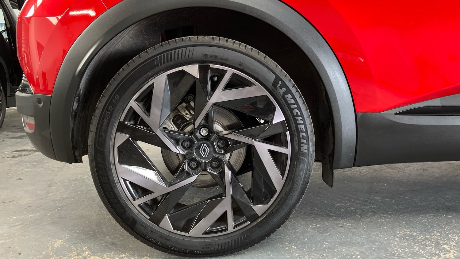 Used Renault Captur 2024 for sale - 76722703: Photo 76