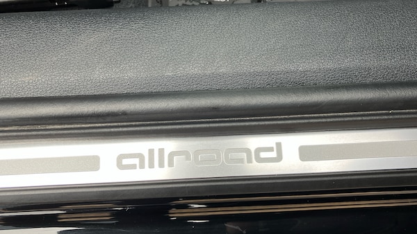 Used Audi A4 Allroad 2018 for sale - 76299290: Photo 42