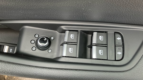 Used Audi A4 Allroad 2018 for sale - 76299290: Photo 44