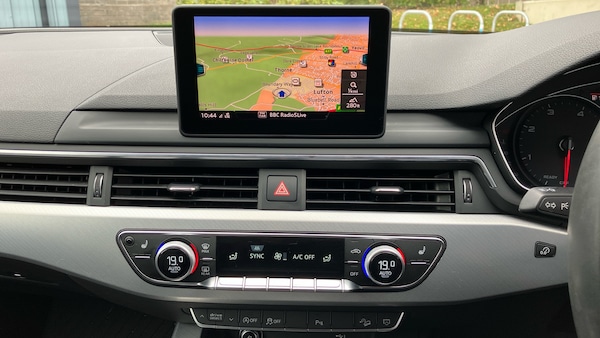 Used Audi A4 Allroad 2018 for sale - 76299290: Photo 8
