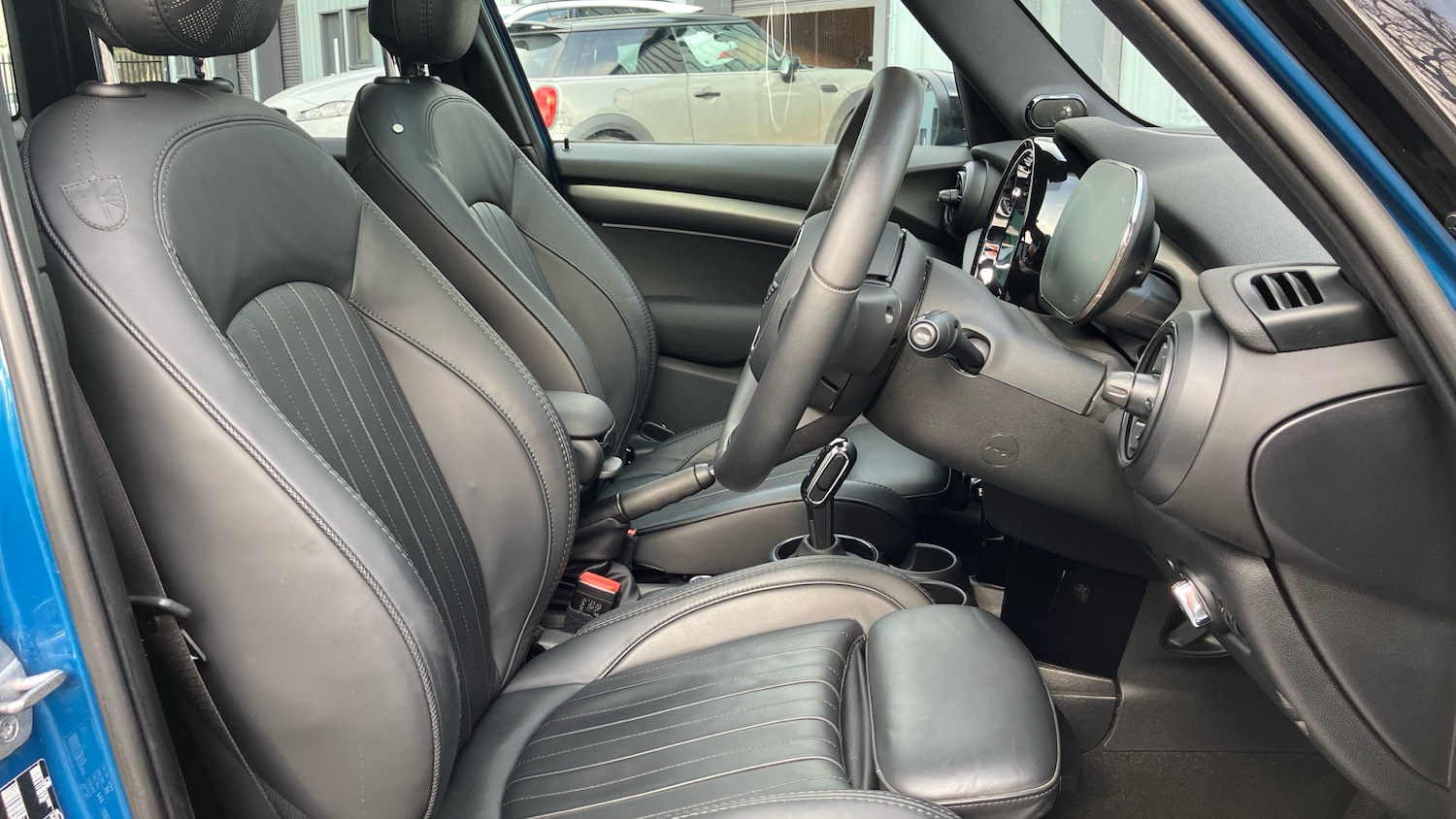 Used MINI Hatch 2023 for sale - 77847654: Photo 11