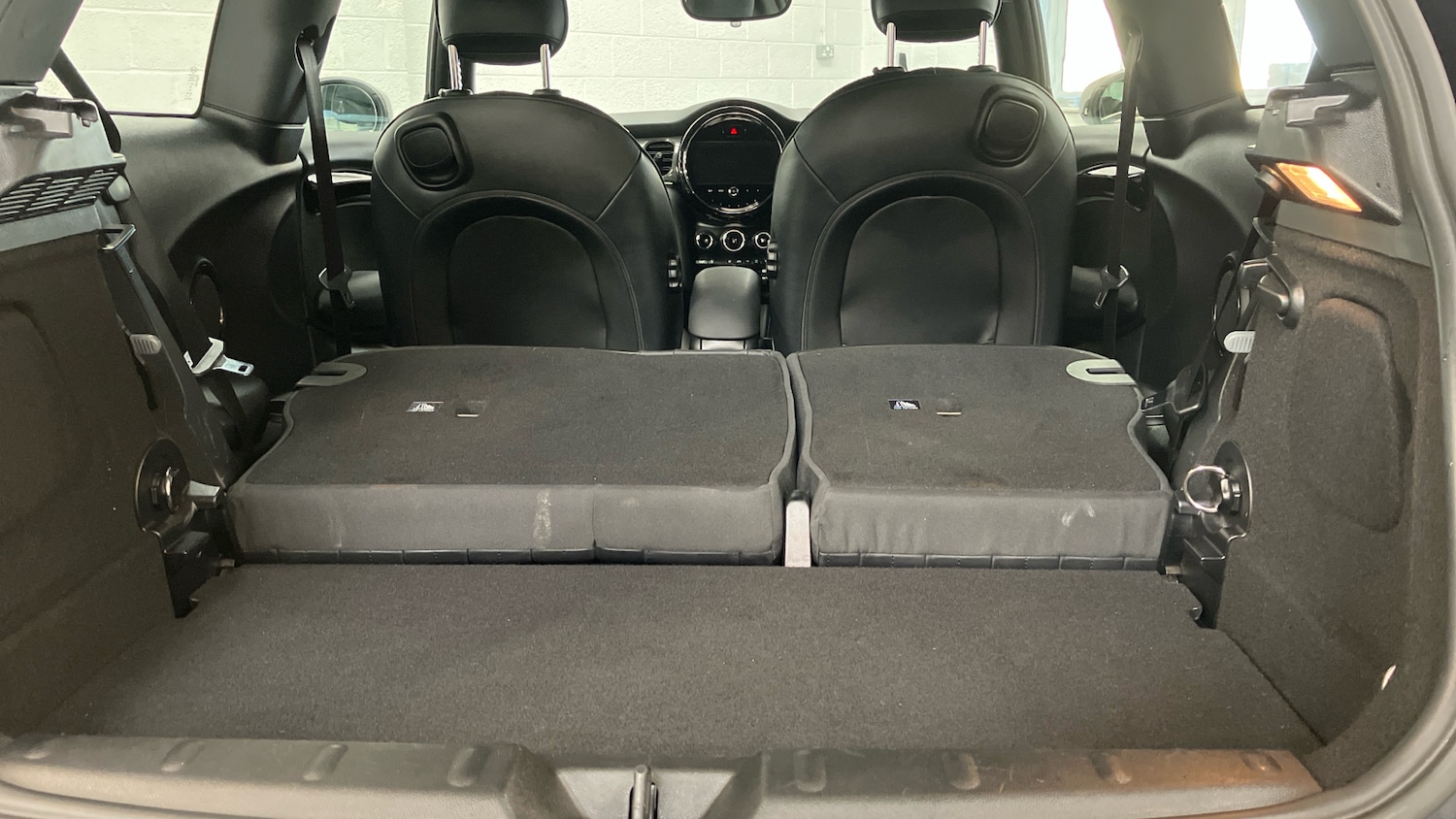 Used MINI Hatch 2022 for sale - 76764098: Photo 31