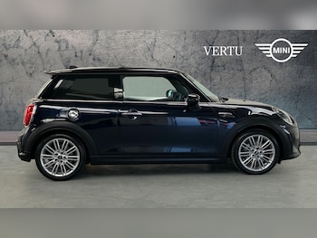 Used MINI Hatch 2022 for sale - 76764098: Photo