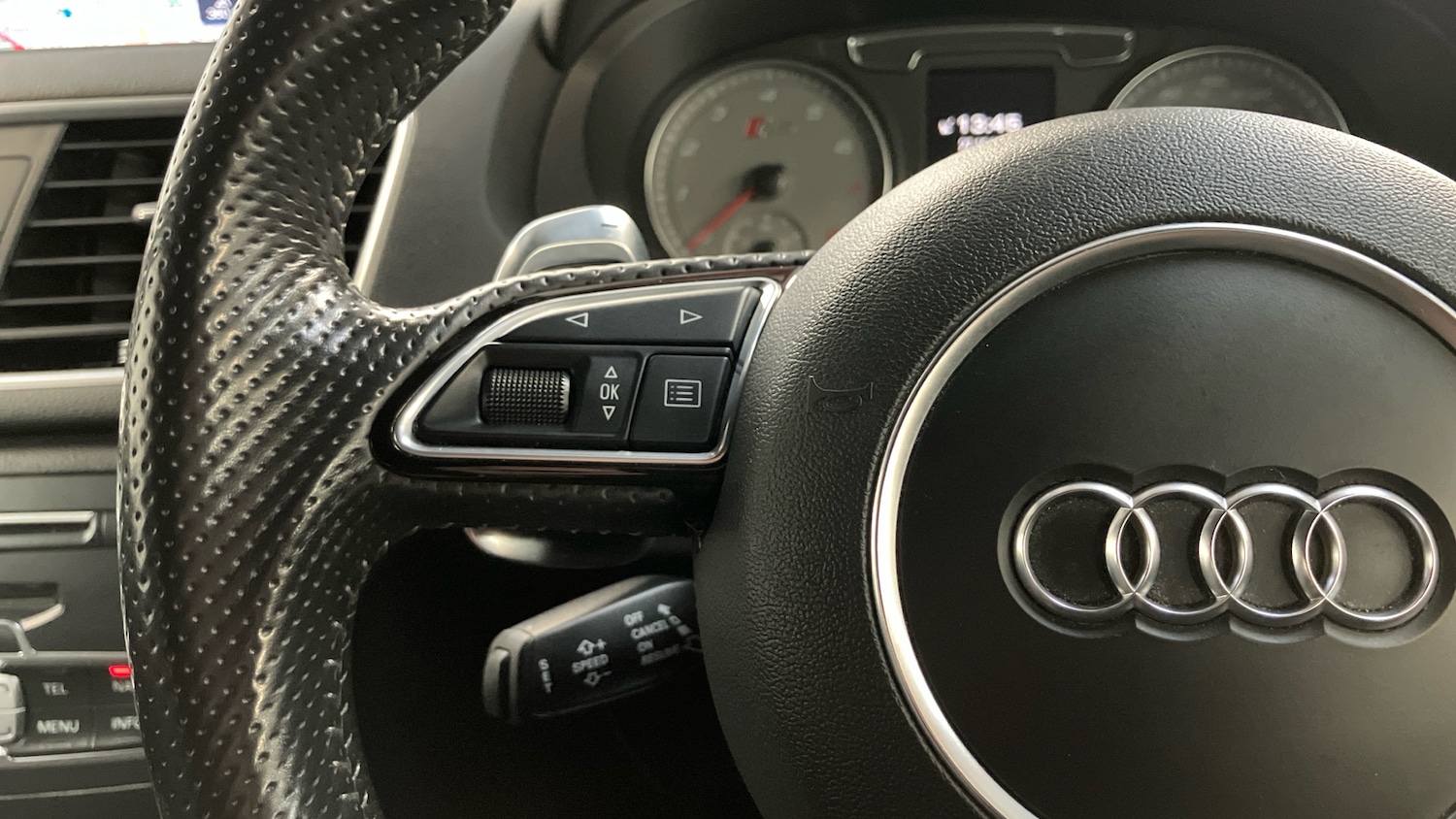 Used Audi RS Q3 2015 for sale - 76477779: Photo 17