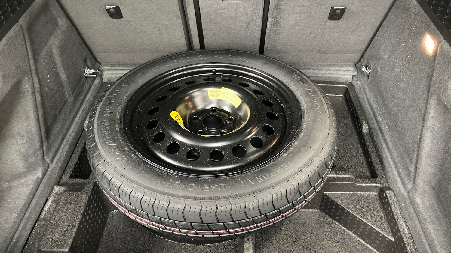 Used Audi RS Q3 2015 for sale - 76477779: Photo 31