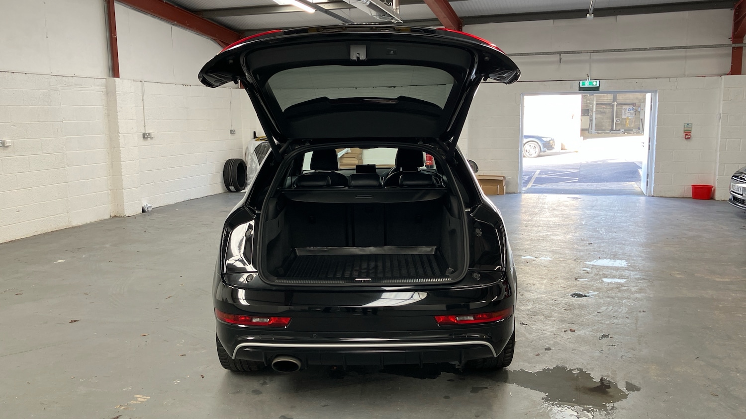 Used Audi RS Q3 2015 for sale - 76477779: Photo 36