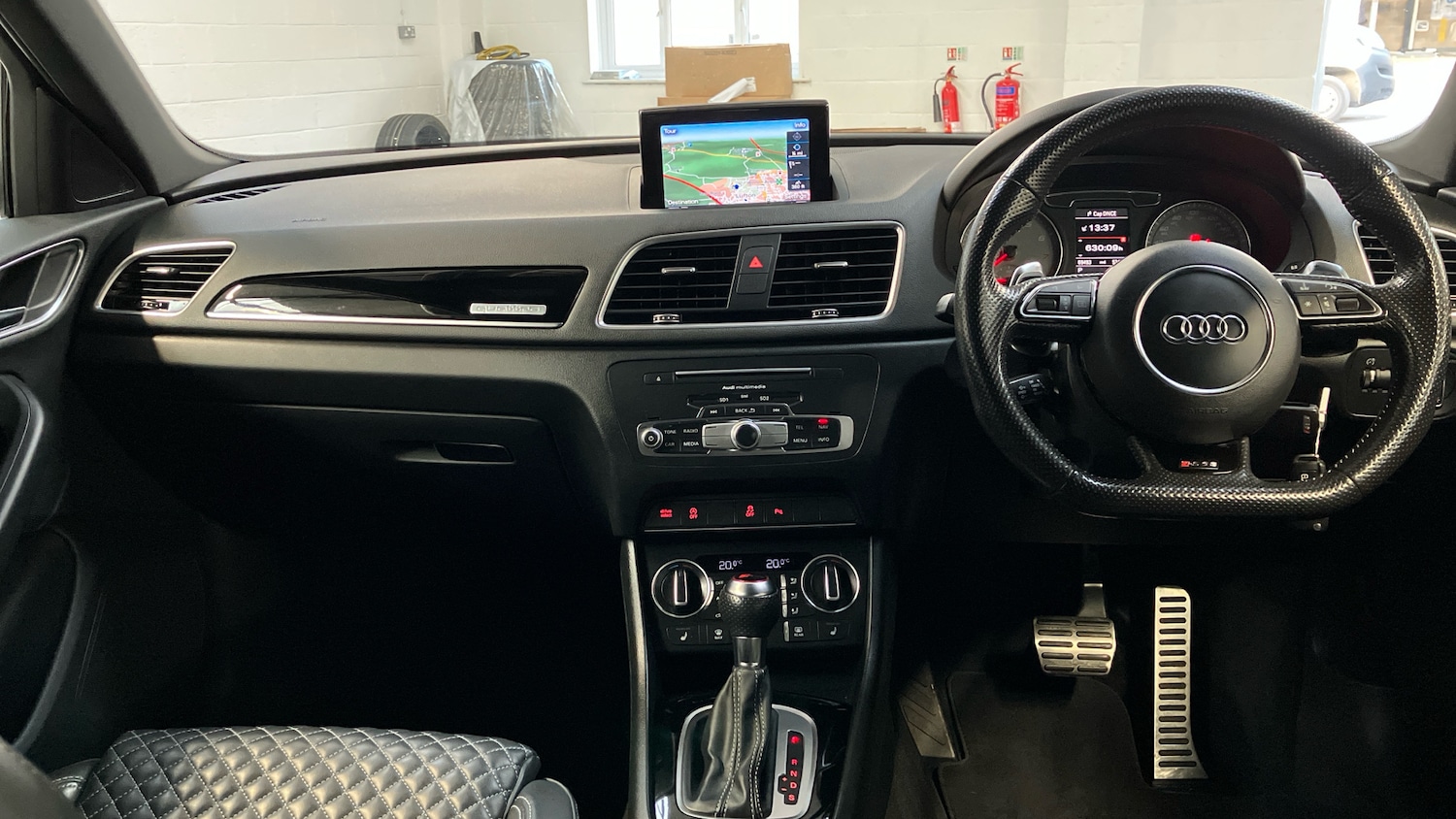 Used Audi RS Q3 2015 for sale - 76477779: Photo 4