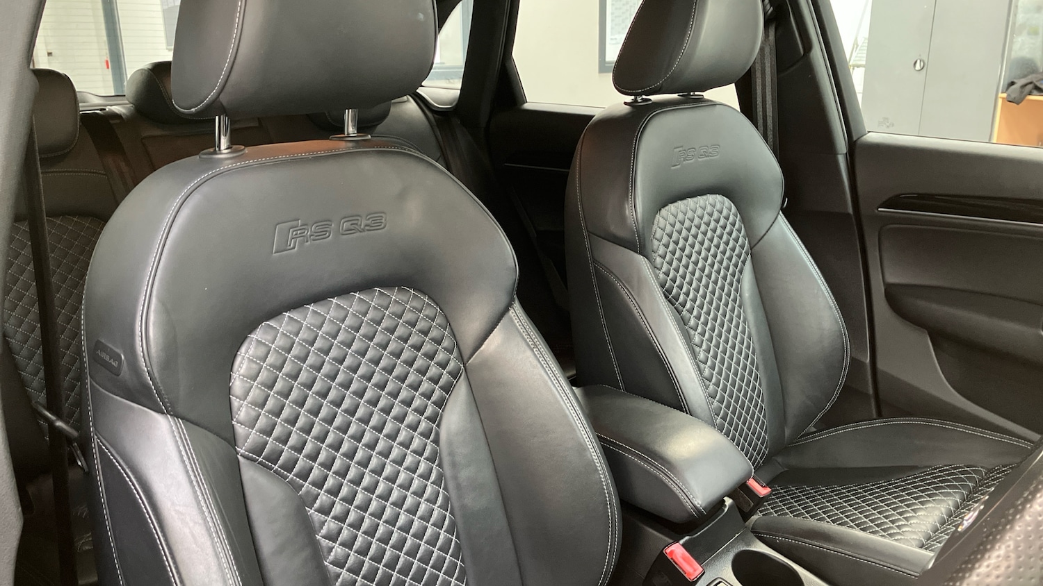 Used Audi RS Q3 2015 for sale - 76477779: Photo 43