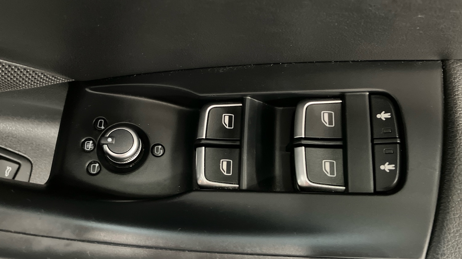 Used Audi RS Q3 2015 for sale - 76477779: Photo 48