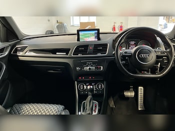 Used Audi RS Q3 2015 for sale - 76477779: Photo