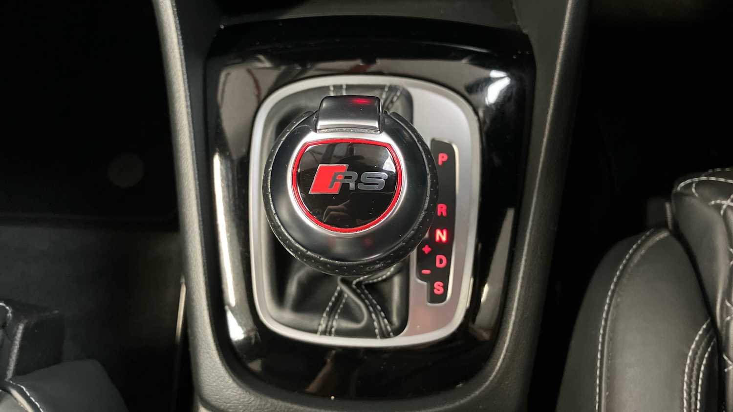 Used Audi RS Q3 2015 for sale - 76477779: Photo 55