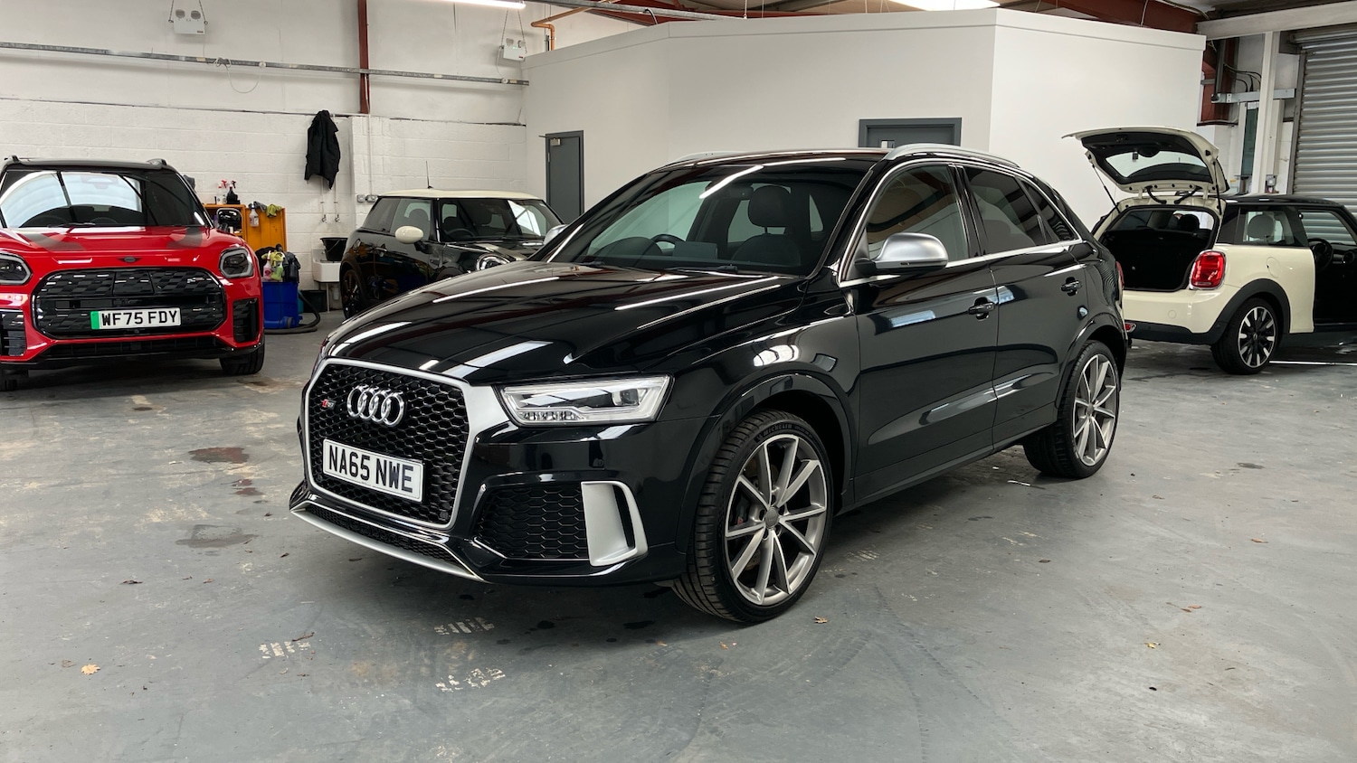 Used Audi RS Q3 2015 for sale - 76477779: Photo 65