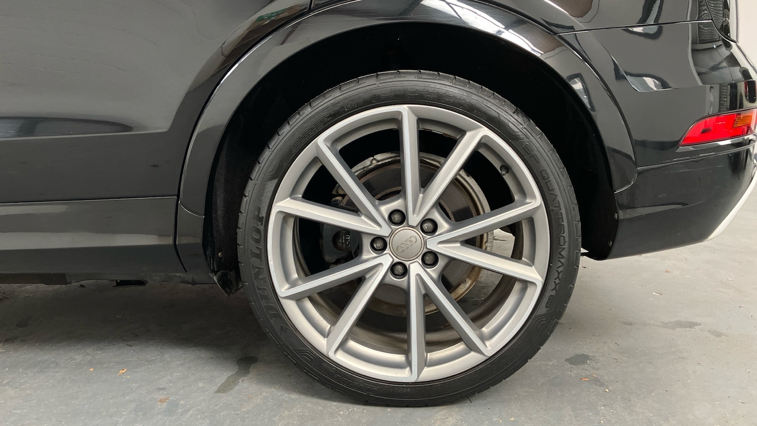 Used Audi RS Q3 2015 for sale - 76477779: Photo 69